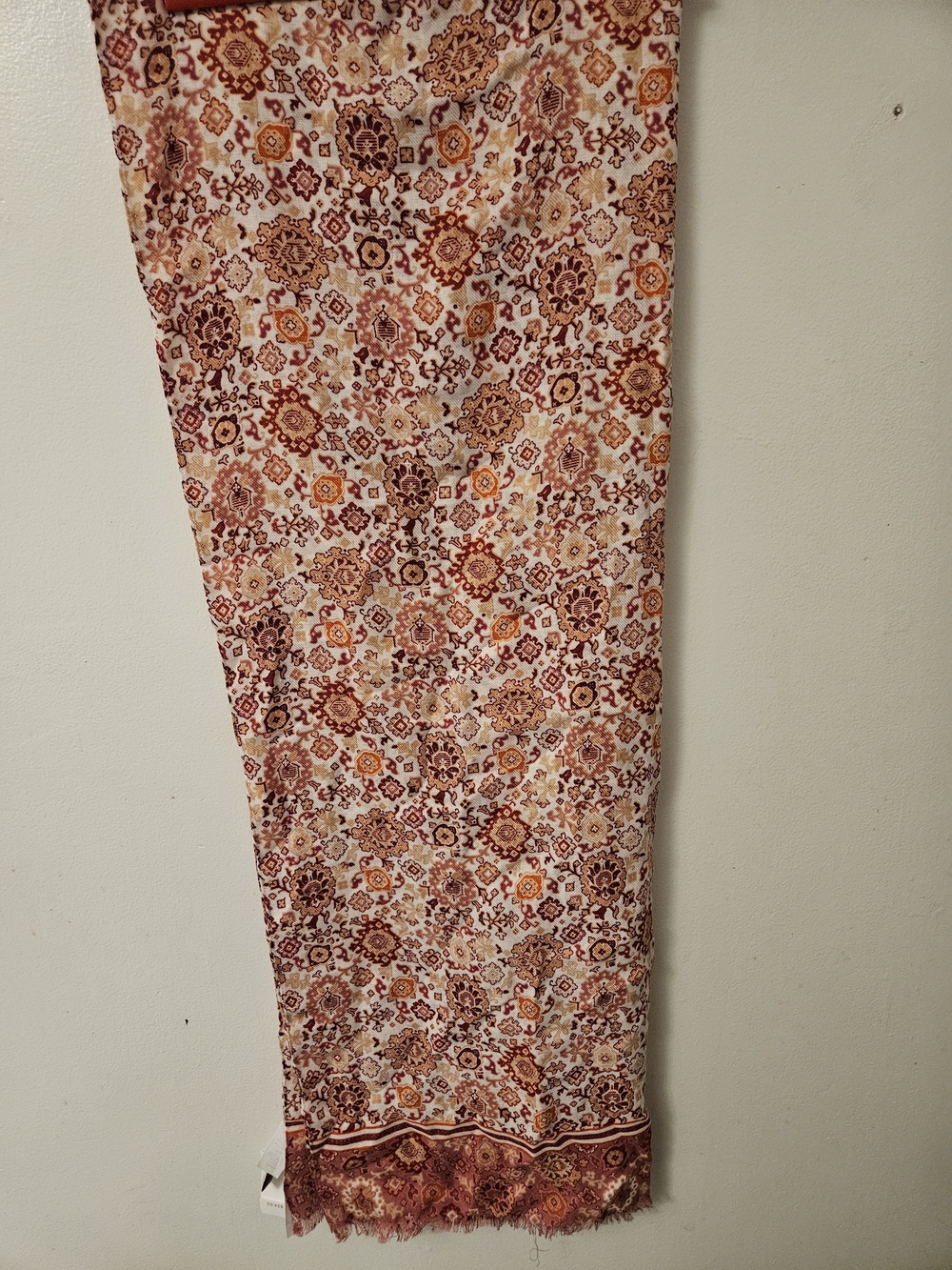 LOFT NWT Maroon, White, Pink & Rust Patterned Scarf/Wrap